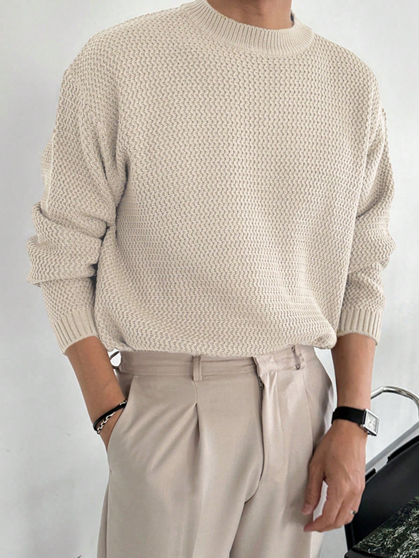 DAZY Men Solid Drop Shoulder Fall Sweater